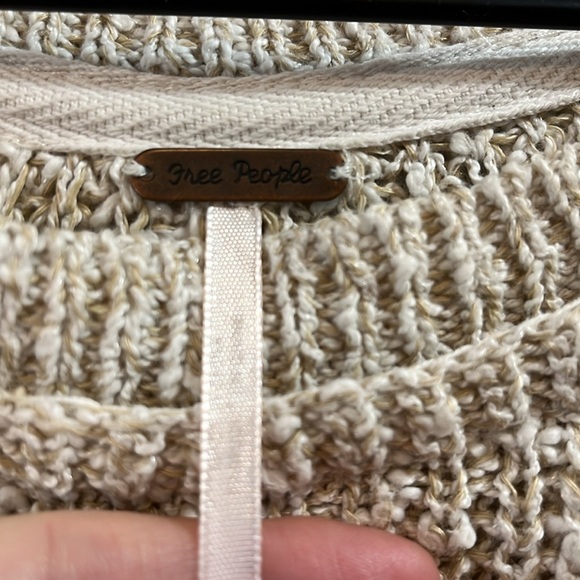 Free People Oatmeal Chunky Knit Sweater - Size Small - Picture 8 of 9